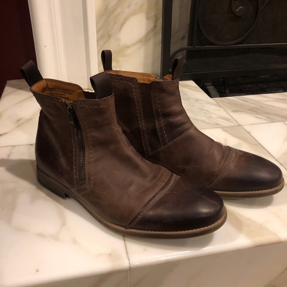 clarks boots size 1
